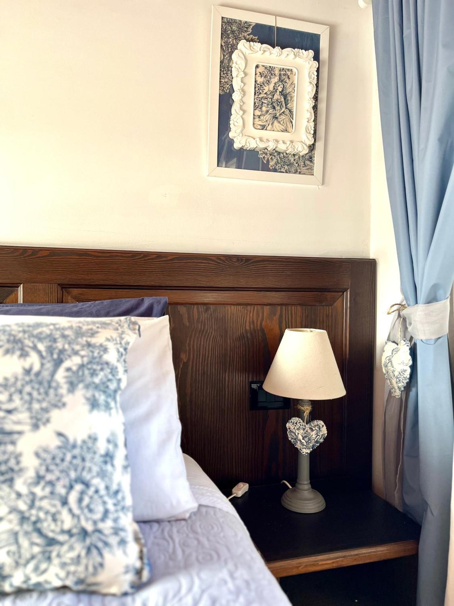 Porto Valentino Apartment シルミオーネ エクステリア 写真